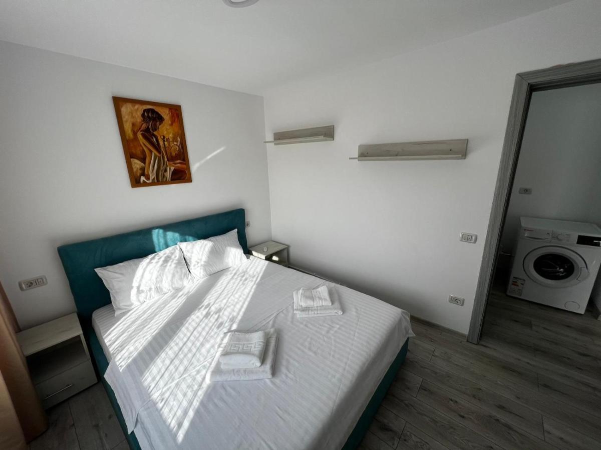 Cozy Urban Accommodation In Beautiful Сучава Экстерьер фото